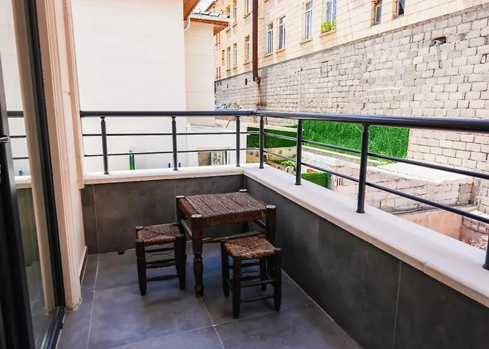 Cappadocia アパートホテル ウルギュップ