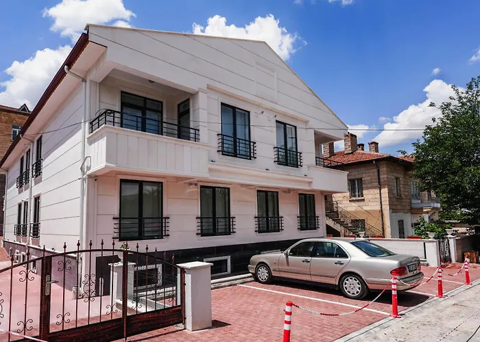 Cappadocia アパートホテル ウルギュップ